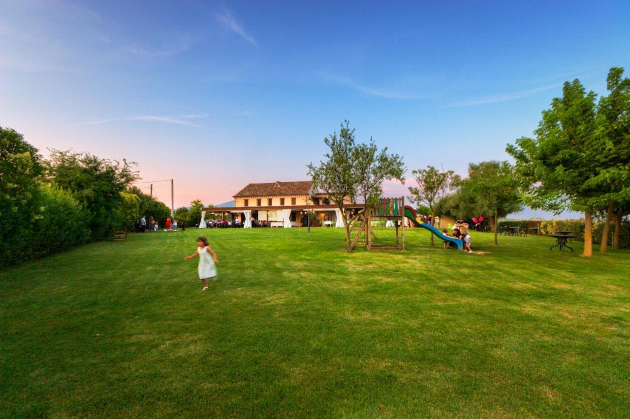 Il Girasole Country House Camerano Buitenkant foto